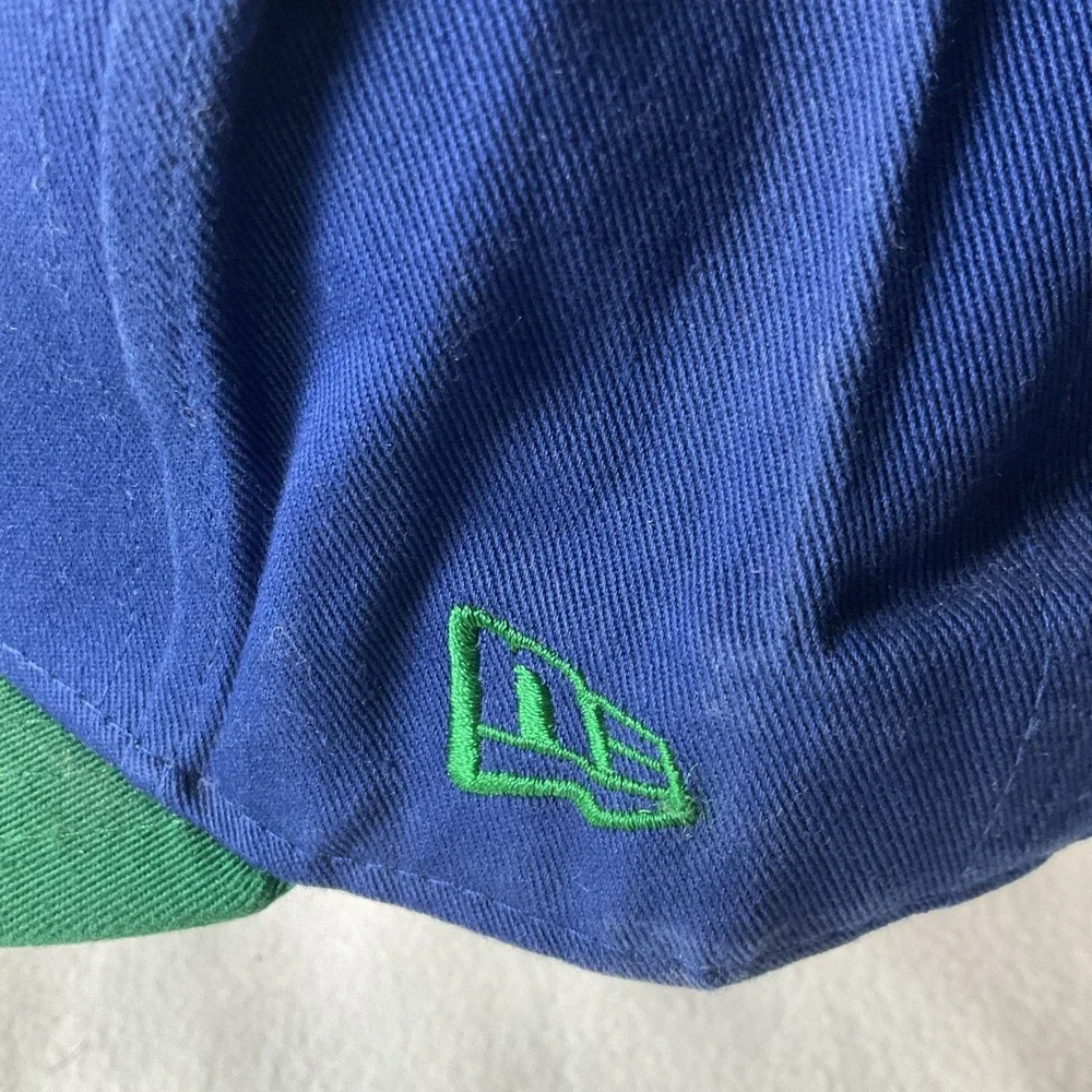 Dallas Mavericks Vintage Logo New Era 9FIFTY SnapBack Adjustable  Hat‎ Cap NBA